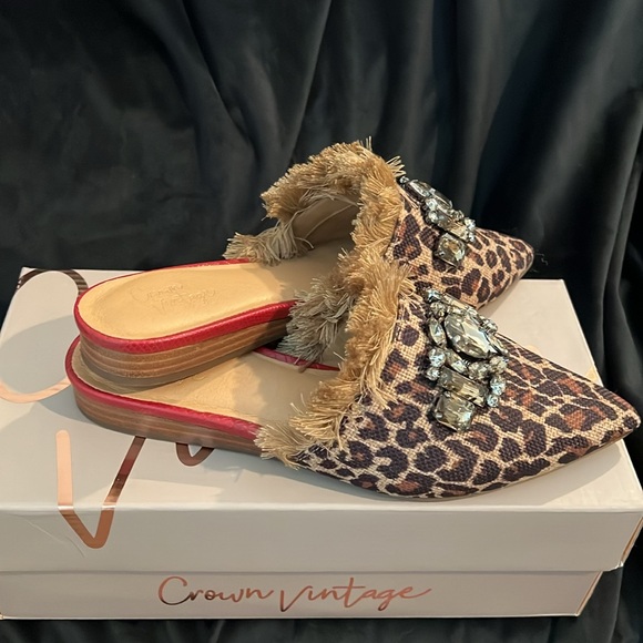 SIZE 7 Muels - Picture 5 of 5